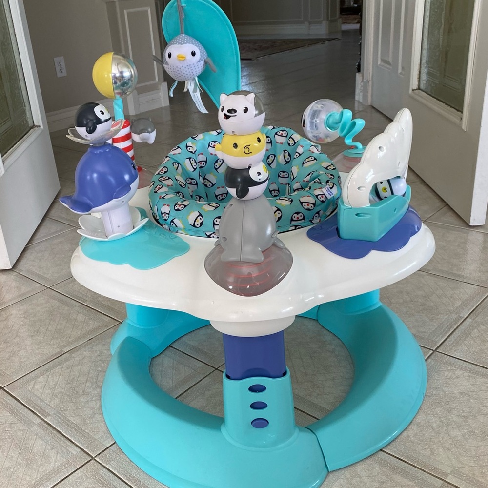 EvenFlo Polar Playground Activity Center